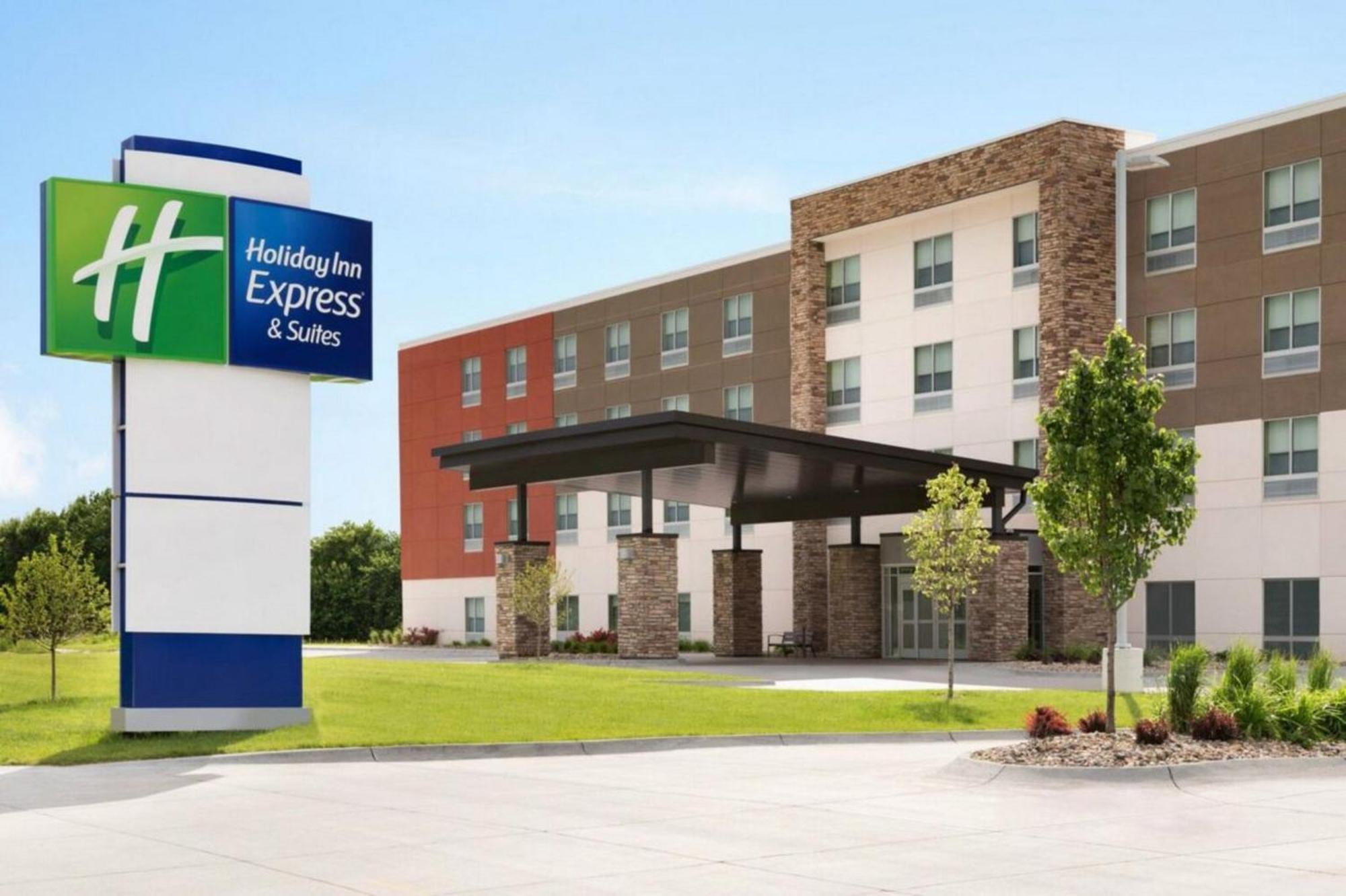 Holiday Inn Express & Suites Chicago - Matteson By Ihg Luaran gambar